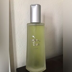 Dami skincare marine gel cleanser